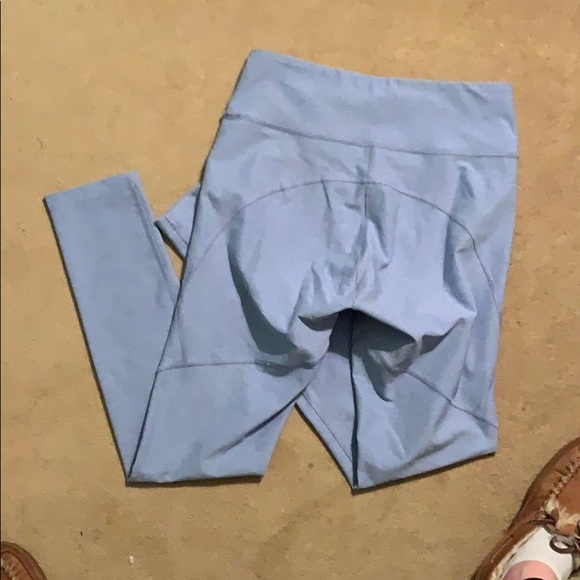 Outdoor Voices Warmup Legging in Lilac - Picture 7 of 8